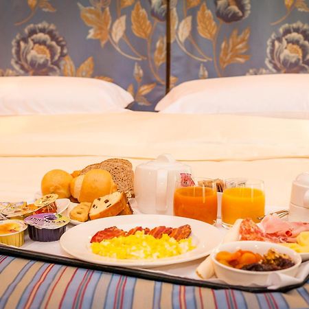 Hotel Lo Scoiattolo Курмайор Экстерьер фото
