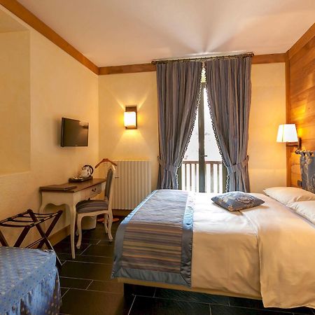 Hotel Lo Scoiattolo Курмайор Экстерьер фото
